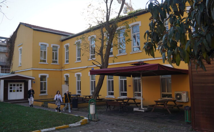  Üniversite Tercih Döneminin Kalbi İstanbul’da Atıyor: Topkapı Üniversitesi ile Geleceğine Yön Ver!